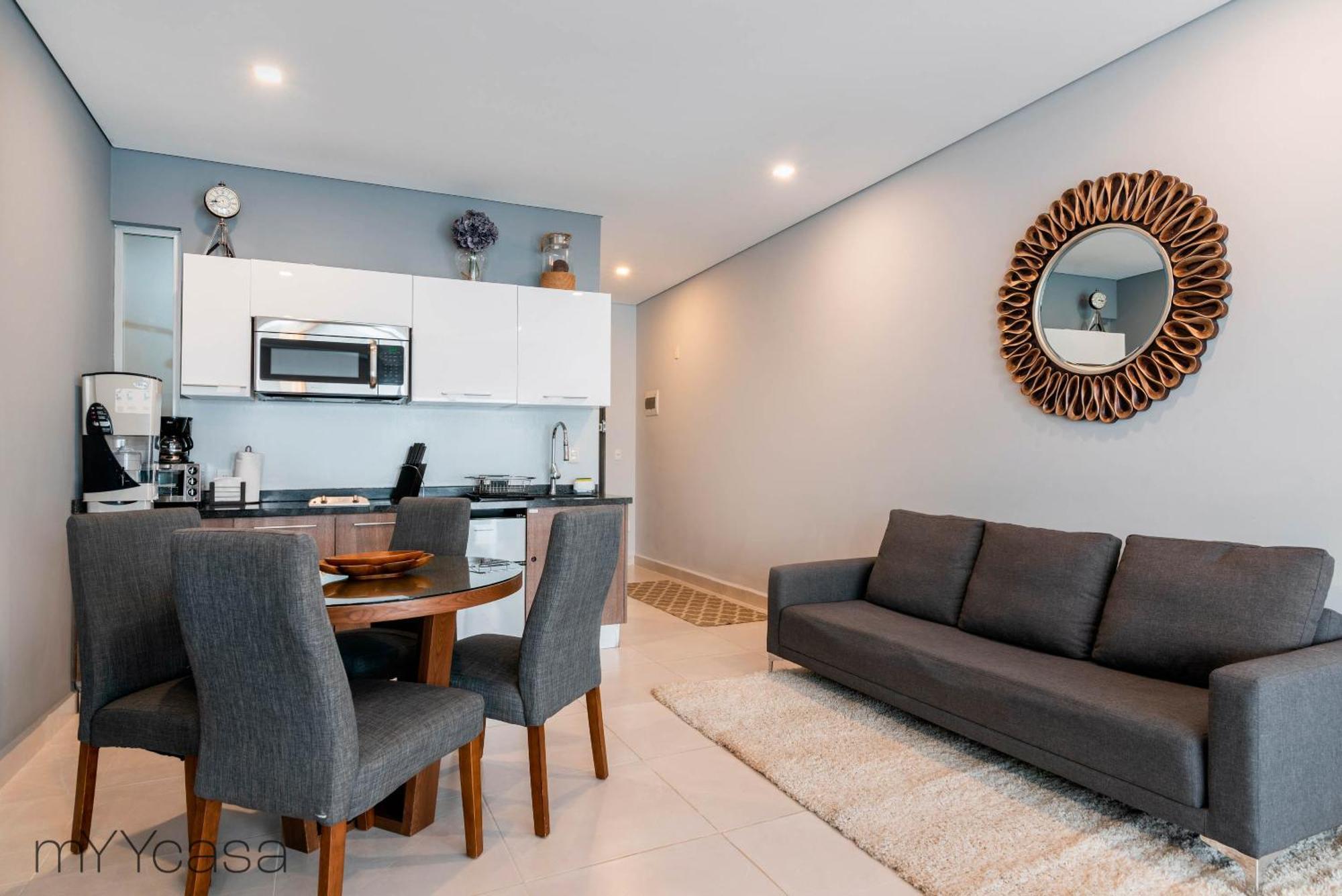 Lovely With Pool & Private Balcony In La Roma - Alure Mexico City